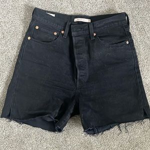 Levi’s Ribcage re-done shorts